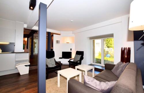 Robertville Casa | Chic Mansion in Robertville