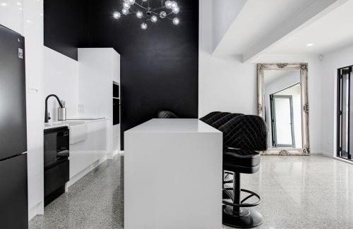 Manukau City Apartamento | Chic Modern 2BR Heart of Manukau