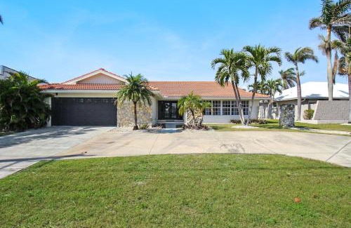 Punta Gorda Casa | Chic & modern canal-front retreat with private pool - Azure Tides