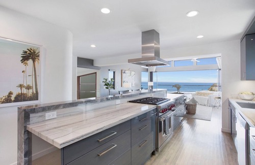 South Laguna Apartamento | Chic Ocean-View Contemporary in Laguna Beach