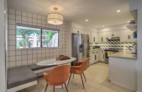 Palm Springs Apartamento | Chic Palm Springs Gem with Patio and Pool Access!