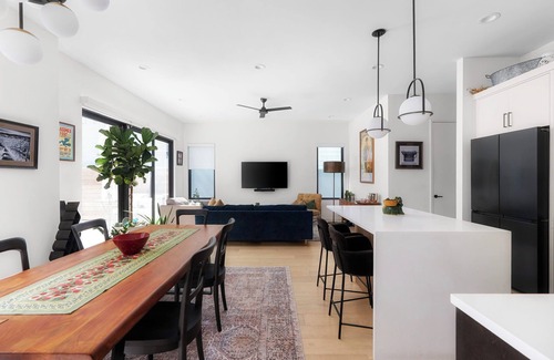 Brentwood Casa | Chic Poolside Escape - Central Austin 4BR + Pool