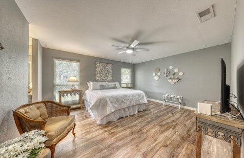 North San Antonio - SAT Casa | Chic Poolside Paradise