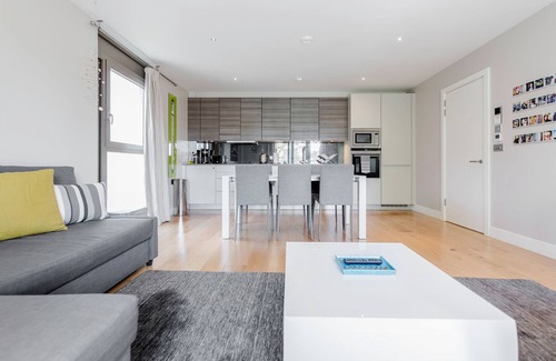 Bishop's Apartamento | Elegante, silencioso y seguro 2BR, 2BR plano por London Eye & Waterloo