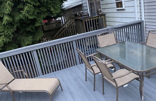Allentown Casa | Chic quite cul-de-sac seconds from all major hywys and Emmaus tri-angle
