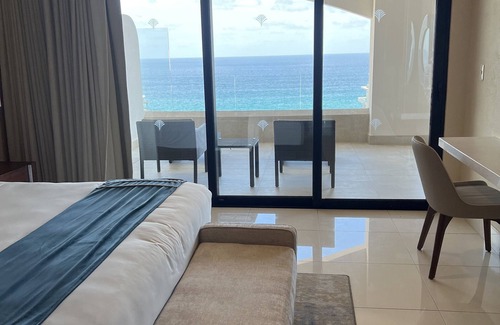 Chulavista Complejo | Chic resort with WiFi, AC, fitness room in sunny San Jose del Cabo