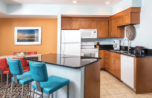 Old Las Palmas Complejo | Chic resort with 1 bedroom and WiFi, fitness room in delightful Palm Springs