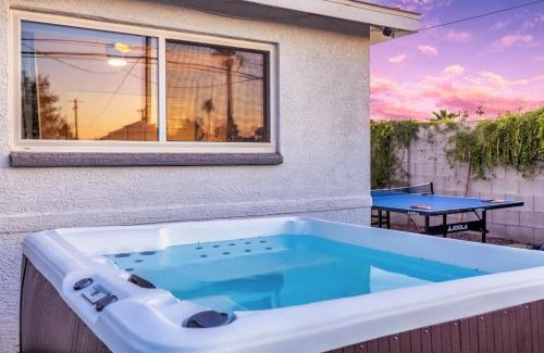 New Papago Parkway Casa | Chic Scottsdale Escape with Pool