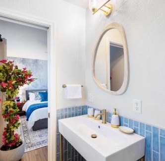 New Papago Parkway Casa | Chic Scottsdale Escape with Pool