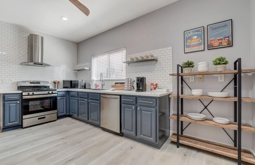 Silverado Ranch Casa | Chic Single Story 3br House cerca de Strip y el aeropuerto