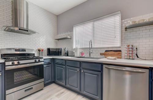 Silverado Ranch Casa | Chic Single Story 3br House cerca de Strip y el aeropuerto