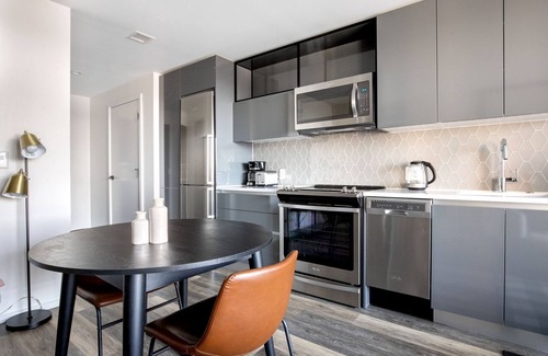 Shawmut Apartamento | Chic South End 1BR w/ Rooftop, W/D & Gym, nr Restaurants, by Blueground