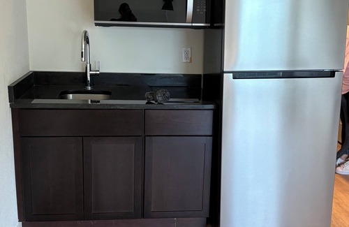 Covington Apartamento | Chic studio apartment in charming Covington