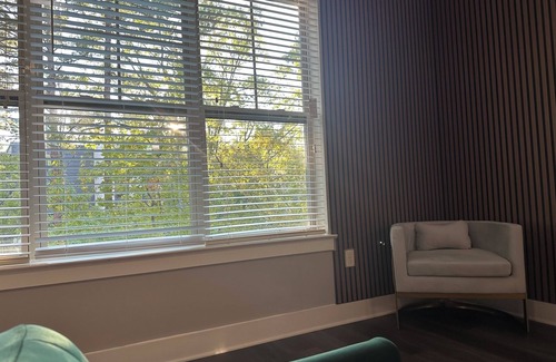 SouthPark Apartamento | Chic studio with fitness room and WiFi in fabulous Charlotte