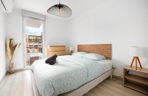 Fontaine-Bayonne-Cartoucherie Apartamento | Chic T2 avec Balcon et Parking - Zénith, Hippodrome