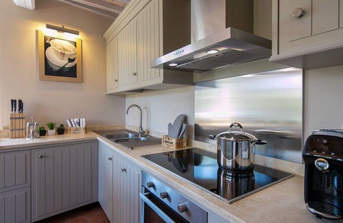 Pietraia Casa | Estancia elegante en la Toscana con baño de vapor