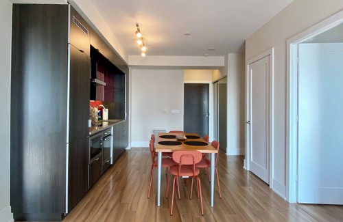 Toronto Entertainment District Apartamento | Chic Urban Gateway in Toronto