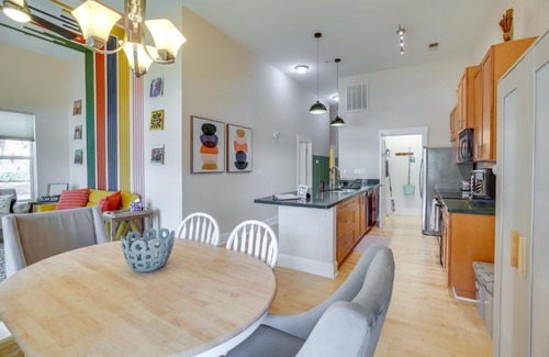 River District Apartamento | Chic Wilmington Condo in Brooklyn Arts District!