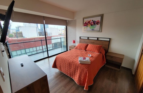 Benito Juárez Hotel | Chicago Suites WTC