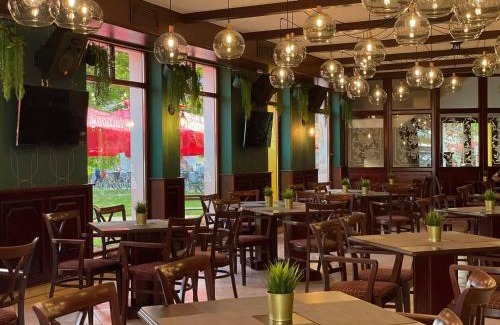 Szentes Cama Y Desayuno | Chicago Vendégház
