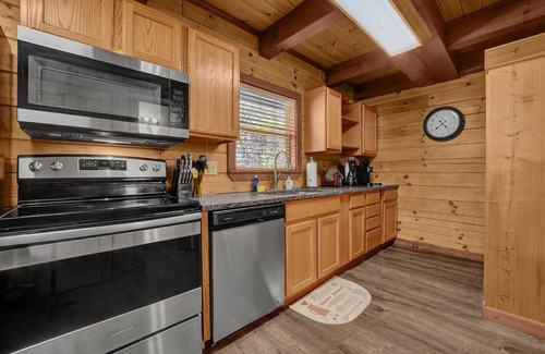 Rockbridge Cabina | Chickadee Cabin en Hummingbird Hill (área de Hocking Hills)