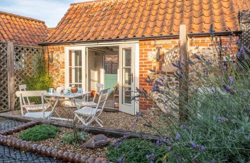 Fakenham Casa | Chiffchaff Cottage