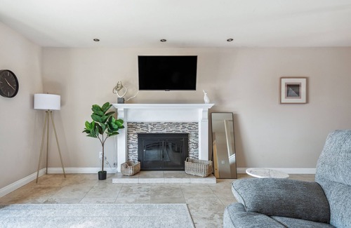 Mira Mesa Casa | 4 Bdrm Historic & Humble Adobe