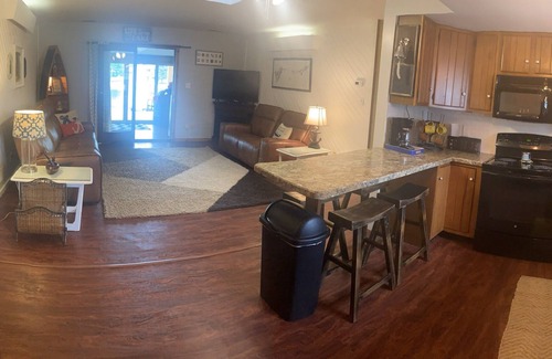 Coldwater Cabaña | Chillaxin ~ Hermosa casa frente al lago en Coldwater Lake en Shawnee Shoals