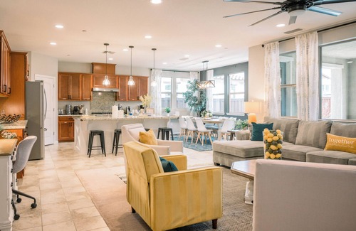 Lathrop Casa | +~Chillaxin in the Central Valley~