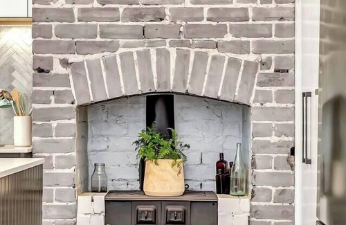 Birkenhead Cabaña | Chimney Cottage Family Gem where Beach meets Port