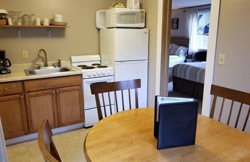 Willow Creek Cabaña | China Creek Cottages