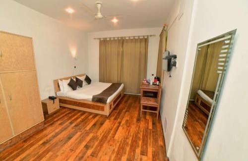 Srinagar Hotel | Chinar Inn