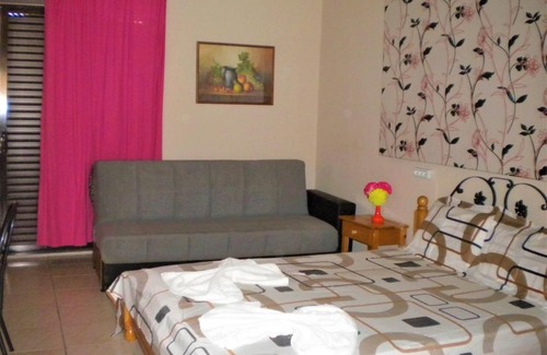 Karfas Apartamento | Chios Rooms MyView