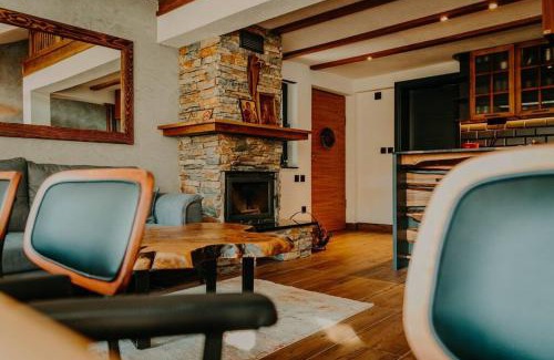 Berovo Villa | Chiplakova cottage by MRS