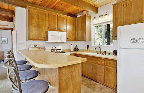 Upper Moonridge Cabina | Chipmunk Treehouse #1983