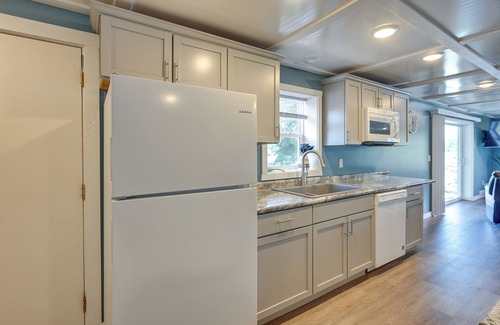 Lake Wissota Cabaña | Chippewa Falls Getaway w/ Community Lake Access!