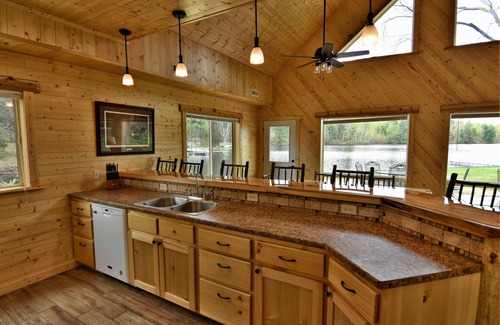 Hayward Cabina | Chippewa Flowage Luxury Cabin #9
