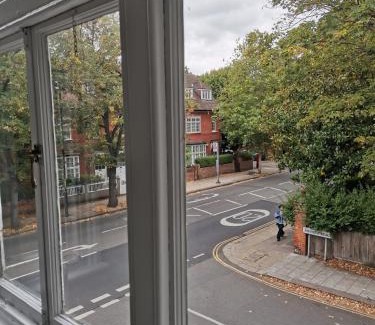 Chiswick Hotel | Chiswick Court Hotel