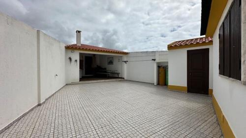 Torres Vedras Casa | Chloe's Beach House
