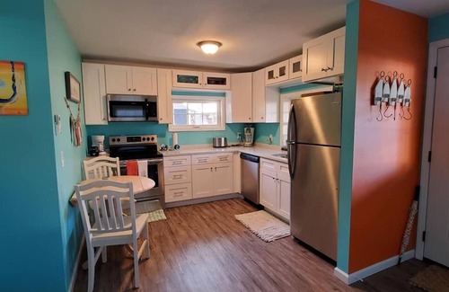 Geneva-on-the-Lake Apartamento | Chloe's Cove at Christopher's Dockside