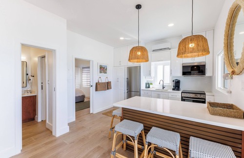 West End Villa | CHMADA BEACH VILLA beachfront villa w/pool, Apple Bay walk to surf & restaurants