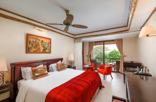 Karuma Cabina | Chobe Safari Lodge-East Africa Uganda