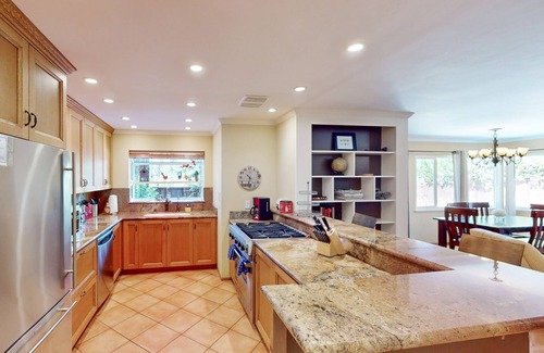 Healdsburg Casa | Choice Getaway w/ Private Hot Tub - Near Wineries, Dining, Outdoor Activities