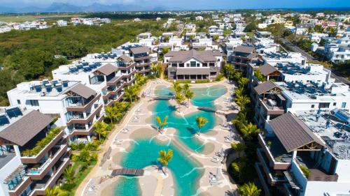 Mont Choisy Apartamento | Choisy Les Bains with LOV