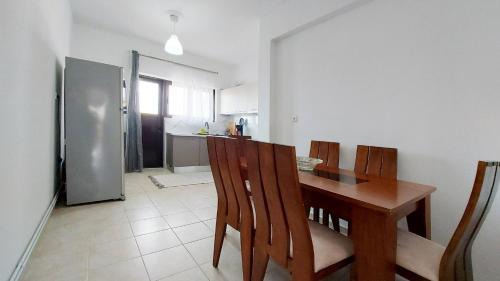 Papagou-Holargos Apartamento | Cholargos a Spacious 2BR apartment with great view