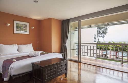 Khao Takiab Hotel | Chom View Hotel
