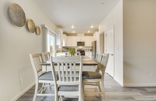 Chowchilla Casa | Chowchilla Home w/ Private Patio!