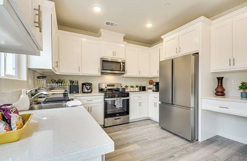 Chowchilla Casa | Chowchilla Home w/ Private Patio!