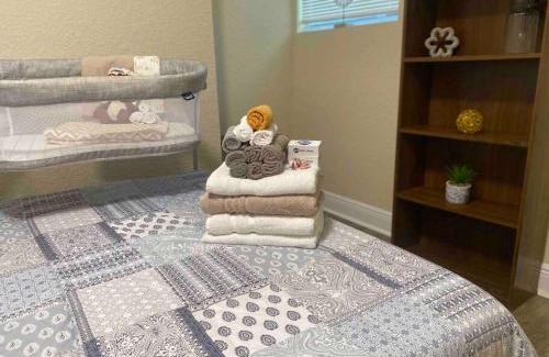 Eatonville Apartamento | Chris & Tish Cozy Suites B