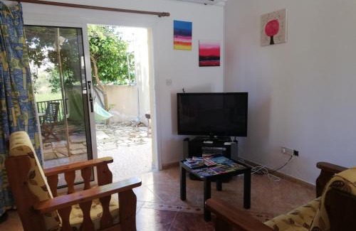 Paphos Apartamento | Chriselina Gottage